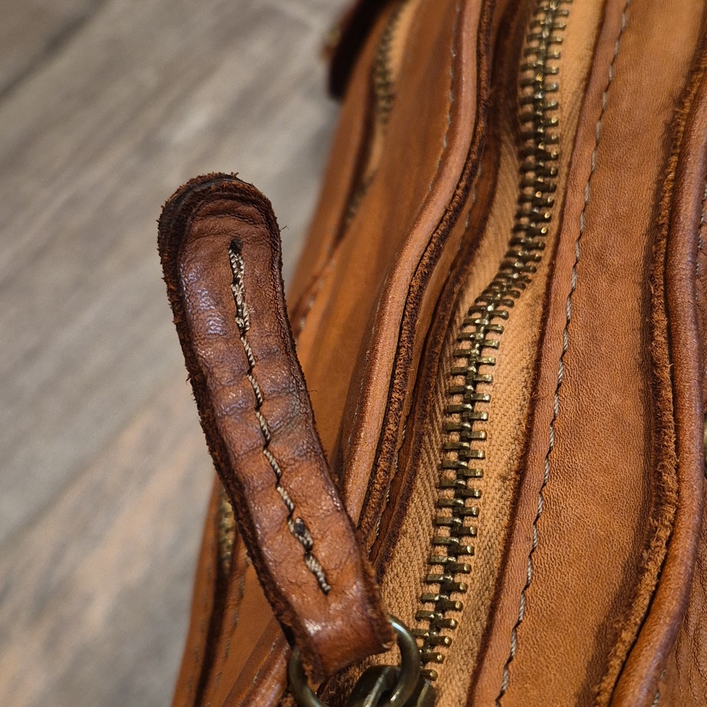 Bohemian Studded Detail Leather Horseshoe Shoulder Crossbody Bag - Picture 14 of 16